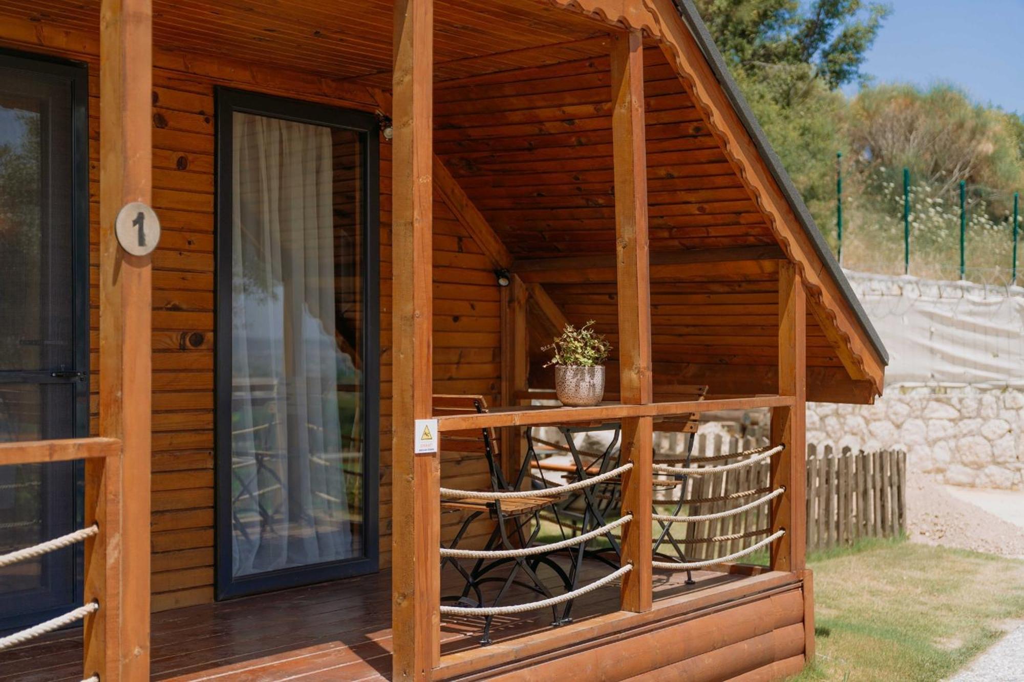 Doors Urla Hotel & Bungalows Ізмір Екстер'єр фото